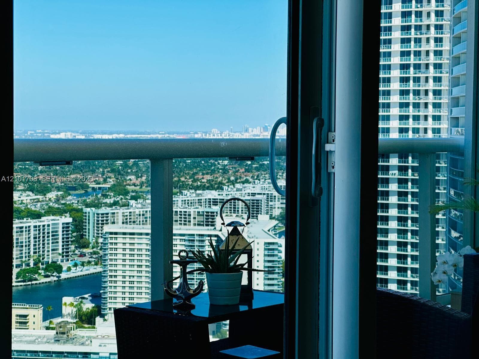 BEACH CLUB CONDO · #3608 in Hallandale Beach - Photo 17
