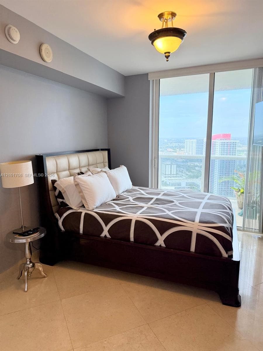 BEACH CLUB CONDO · #3608 in Hallandale Beach - Photo 9