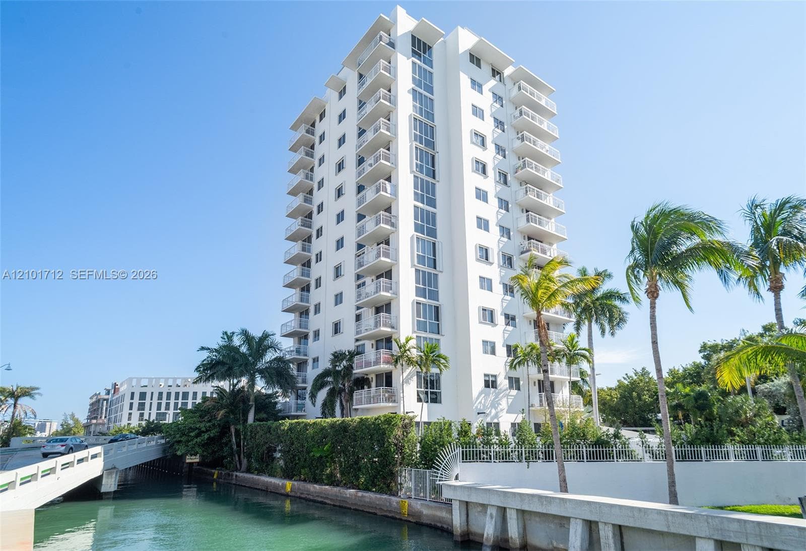 WEST BAY PLAZA CONDO · #407 in Miami Beach - Photo 17