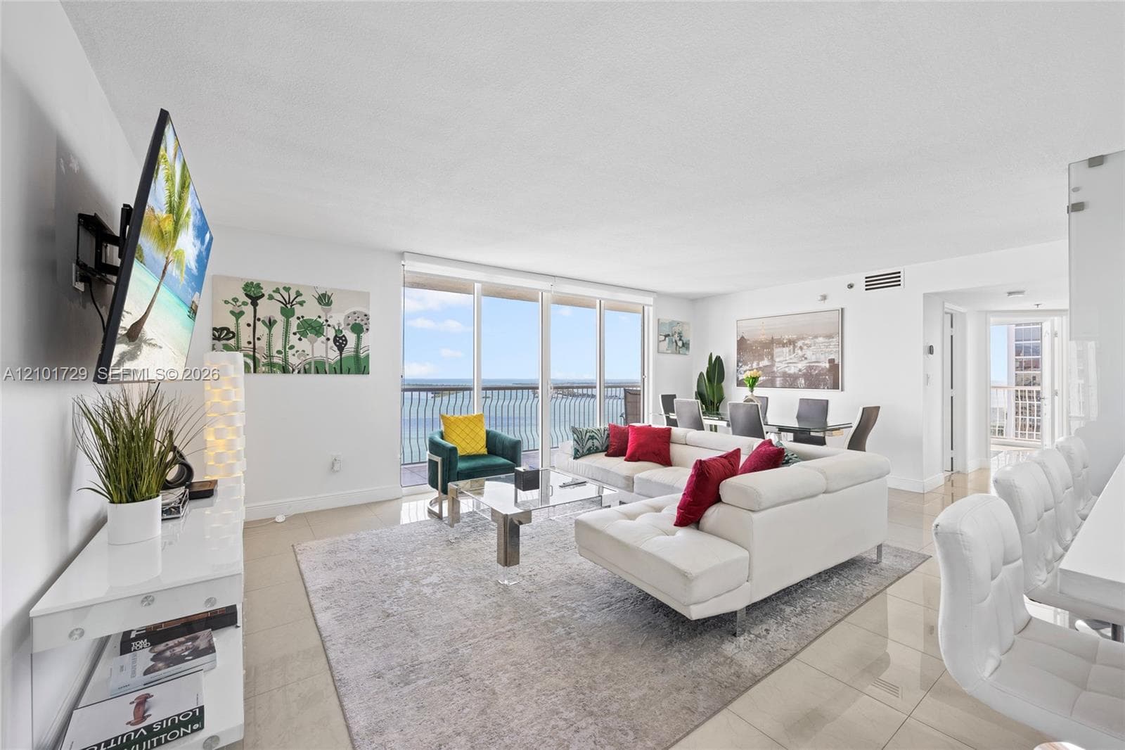 The Club at Brickell Bay · #3701 in Miami - Photo 2