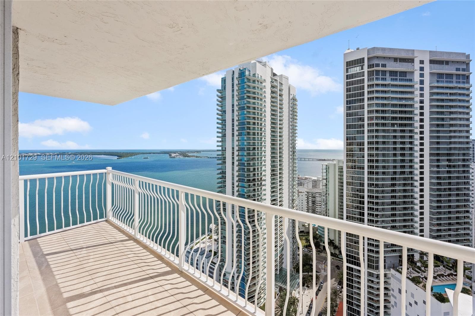 The Club at Brickell Bay · #3701 in Miami - Photo 16