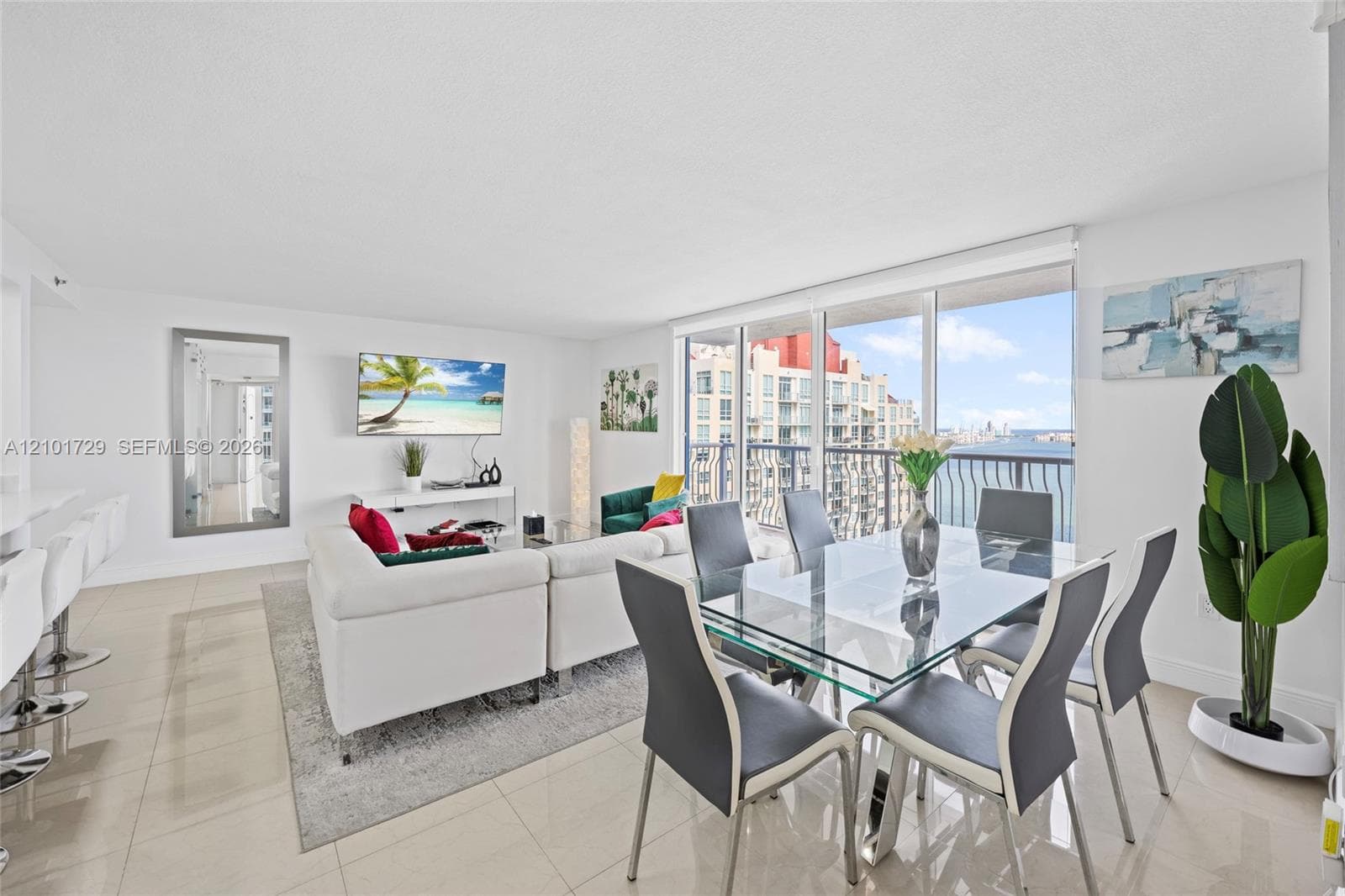 The Club at Brickell Bay · #3701 in Miami - Photo 5