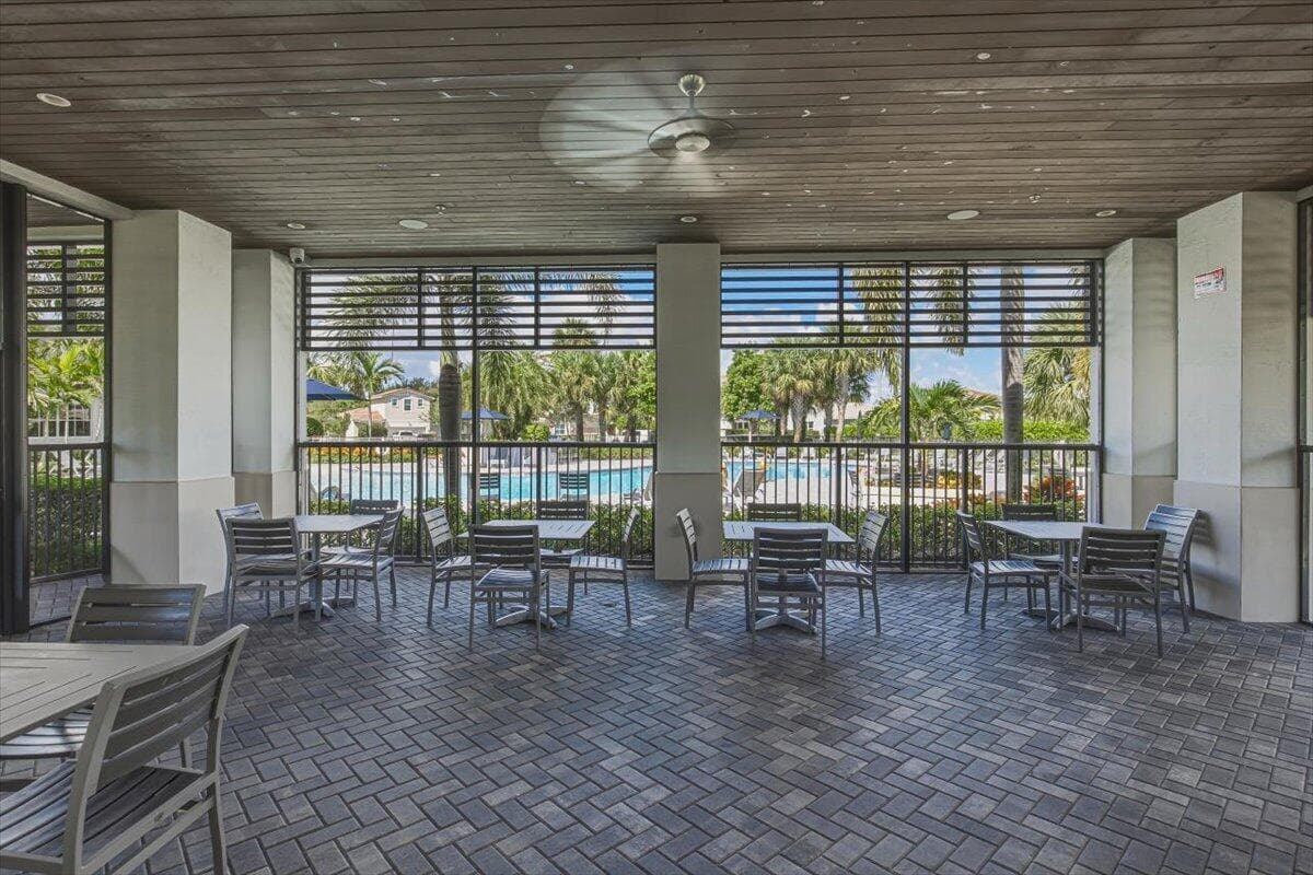 48-Clubhouse-Pool-Lounge Area