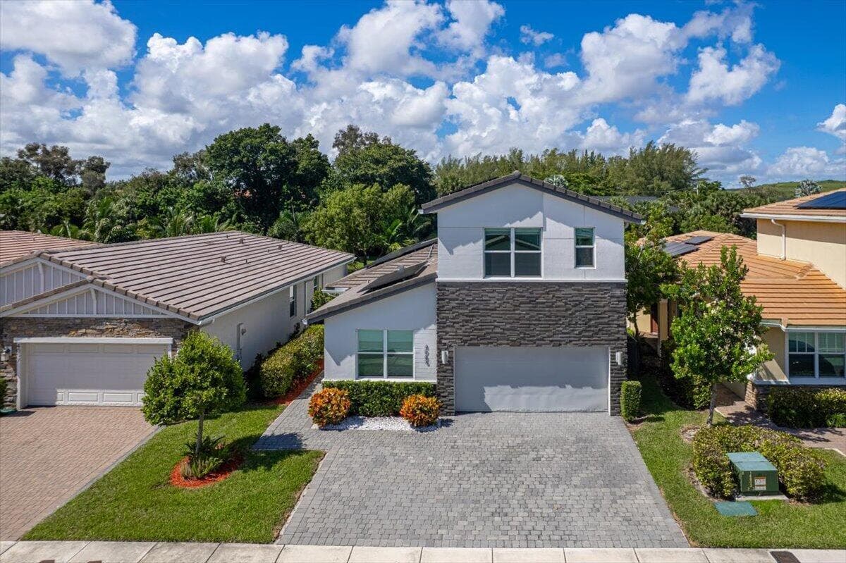 01-Aerial-Front Home