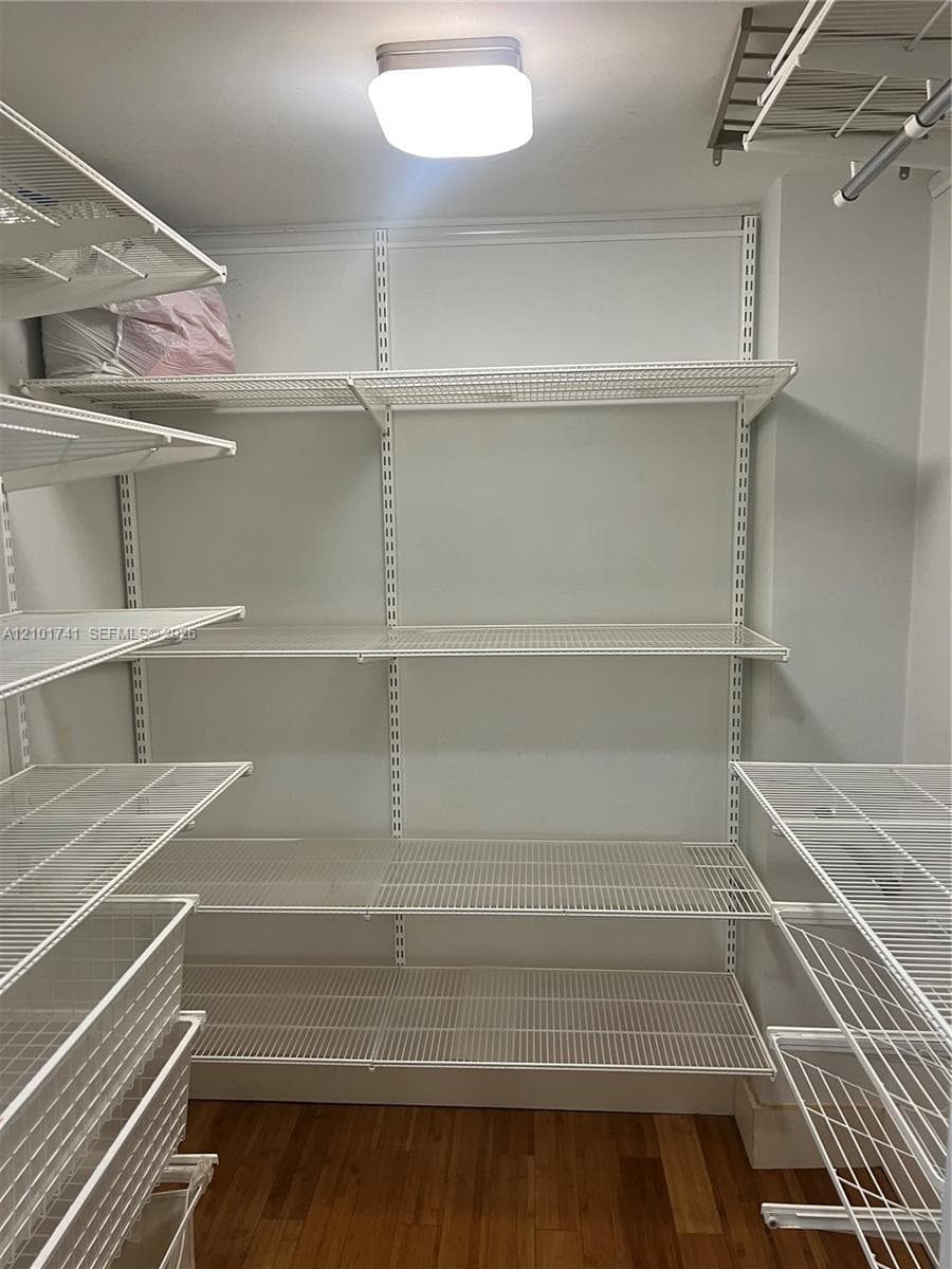 BRISAS DEL MAR CONDO · #305 in Miami Beach - Photo 17