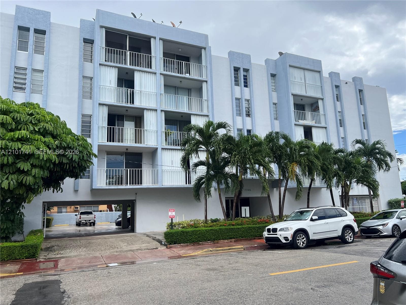 BRISAS DEL MAR CONDO · #305 in Miami Beach - Photo 1