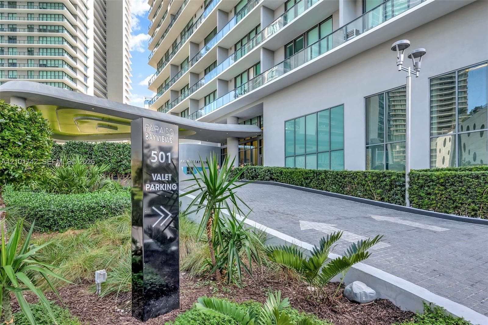 Paraiso Bayviews · #1601 in Miami - Photo 8