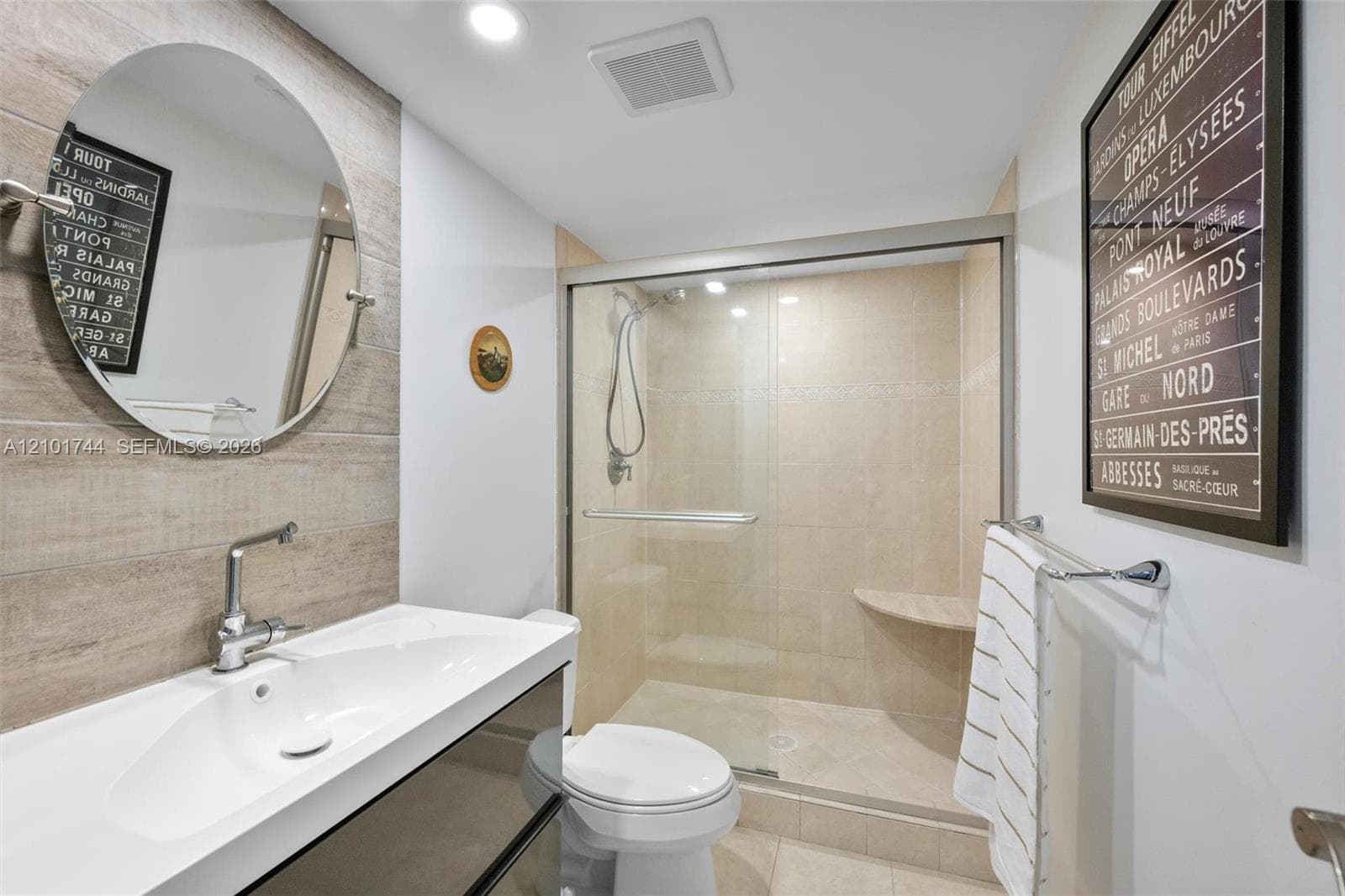 OCEANVIEW PARK CONDO · #220 in Hallandale Beach - Photo 14