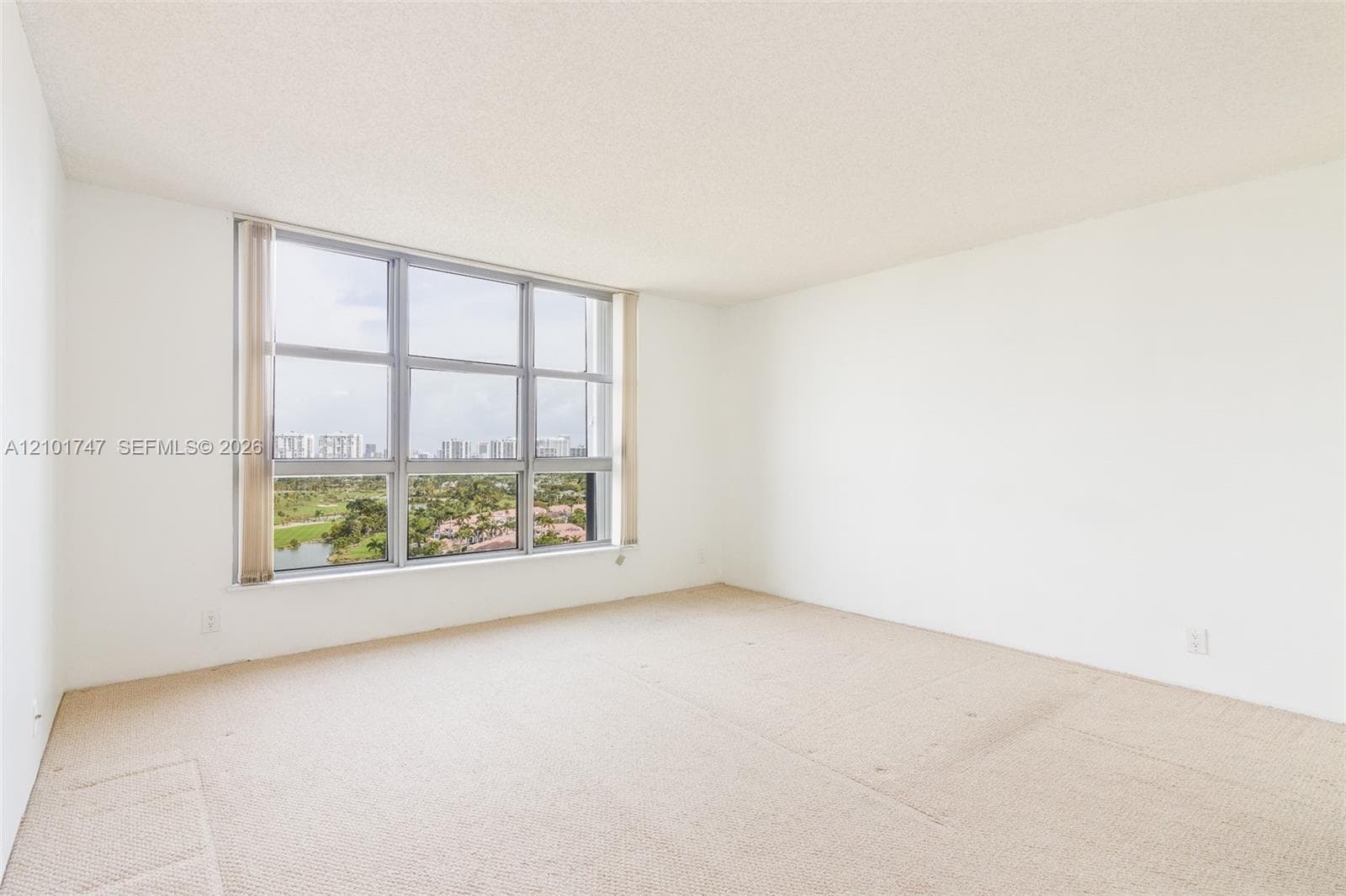 Mystic Pointe Tower 600 · #1905 in Aventura - Photo 17