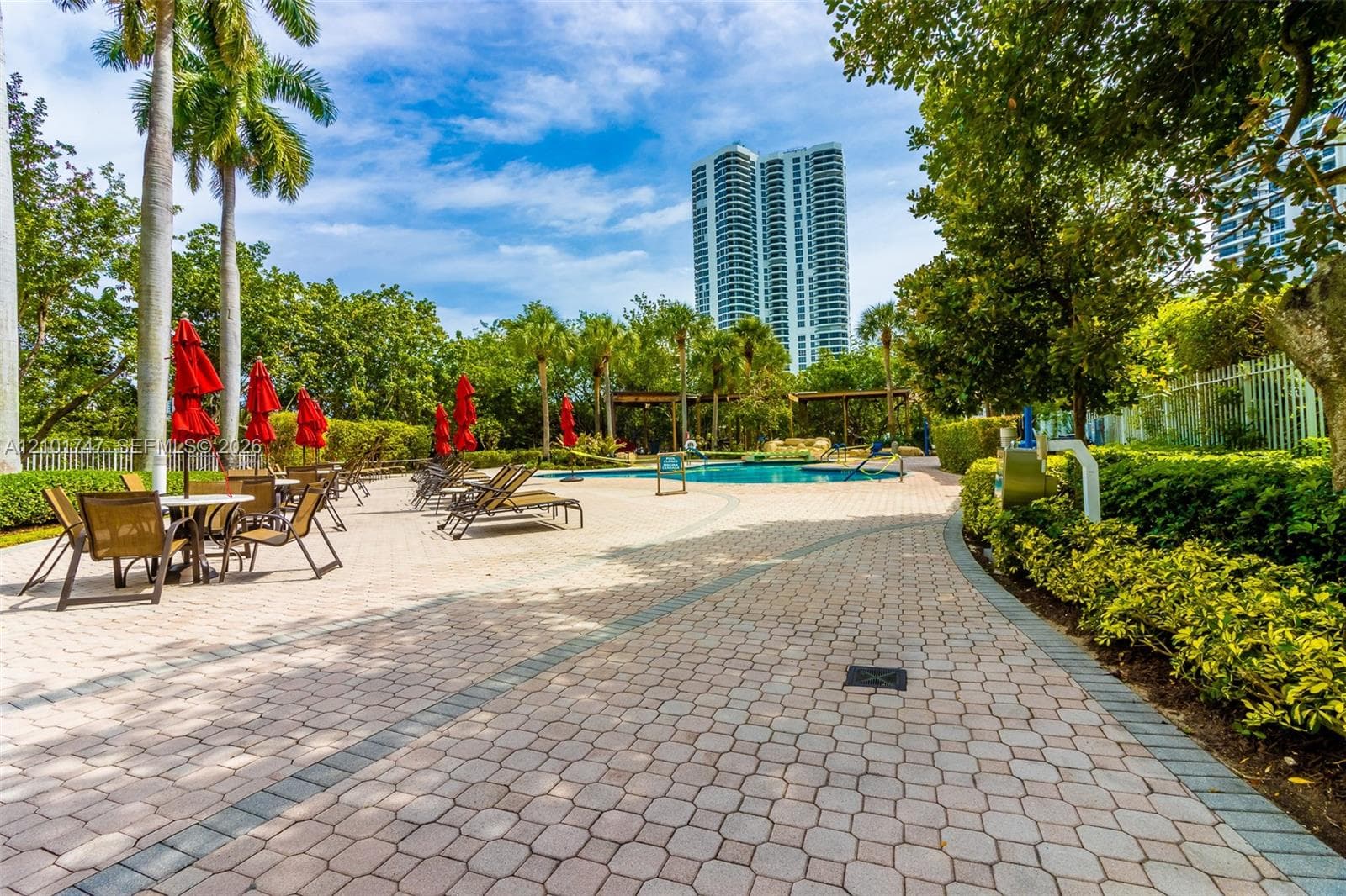 Mystic Pointe Tower 600 · #1905 in Aventura - Photo 28