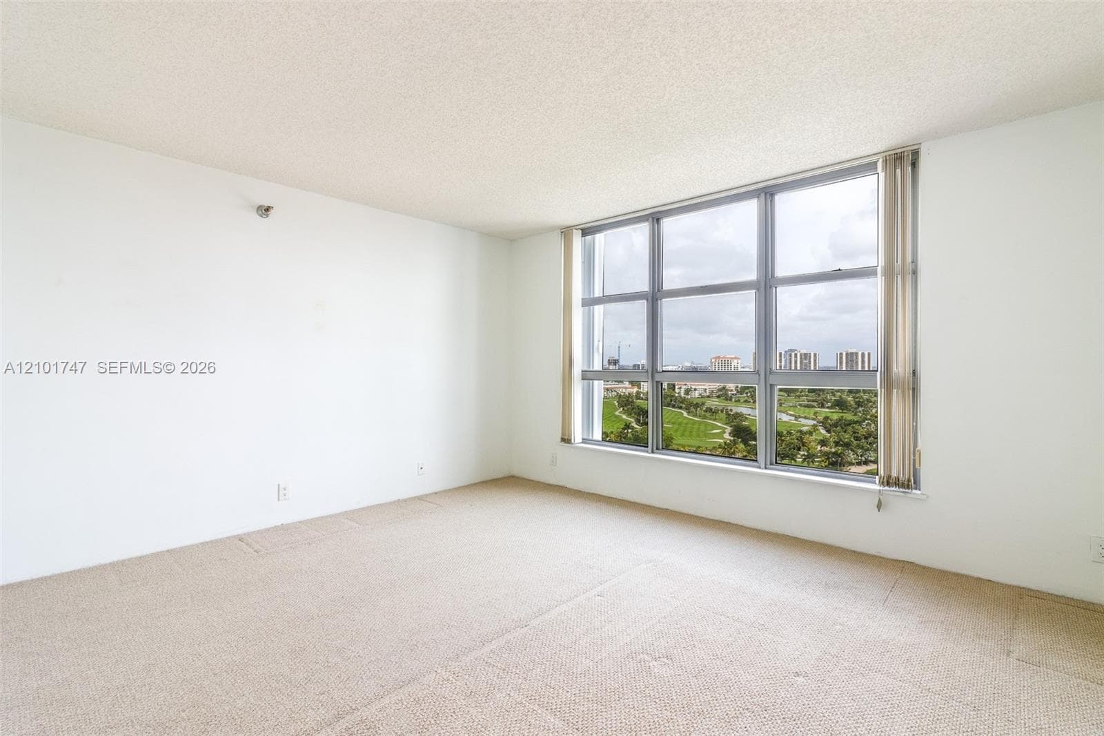 Mystic Pointe Tower 600 · #1905 in Aventura - Photo 18