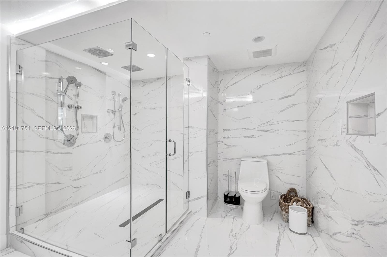 Azure · #305 in Surfside - Photo 22