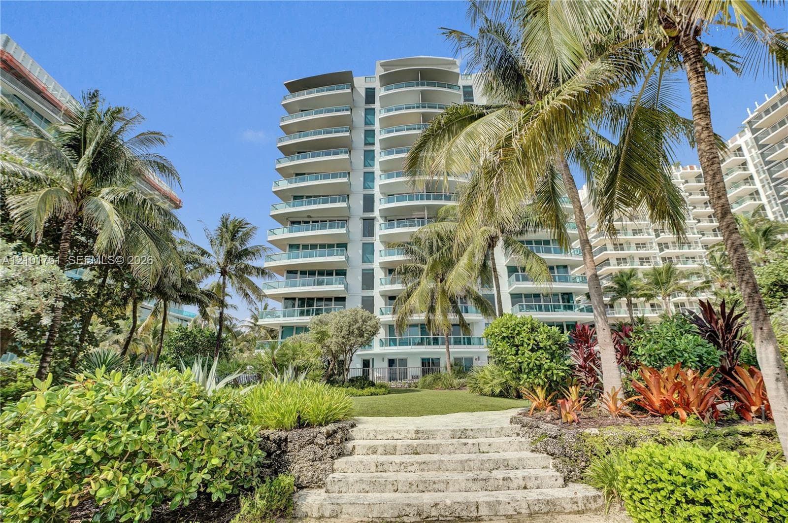 Azure · #305 in Surfside - Photo 39