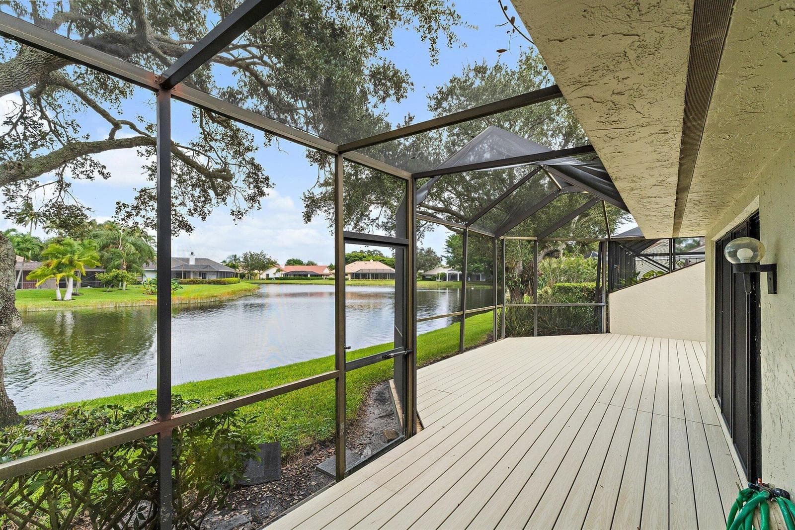 067-15TournamentBlvd-PalmBeachGardens-SM