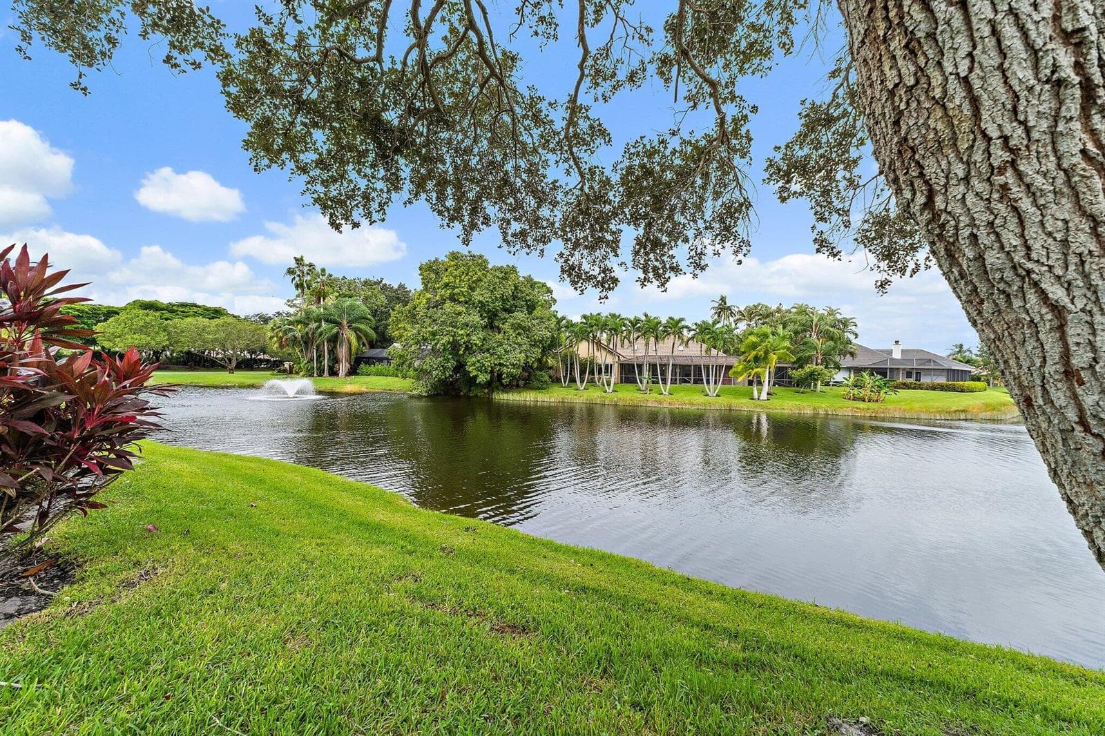 068-15TournamentBlvd-PalmBeachGardens-SM