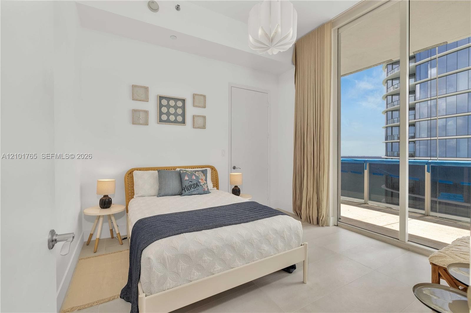 Trump Tower III · #3802 in Sunny Isles Beach - Photo 13