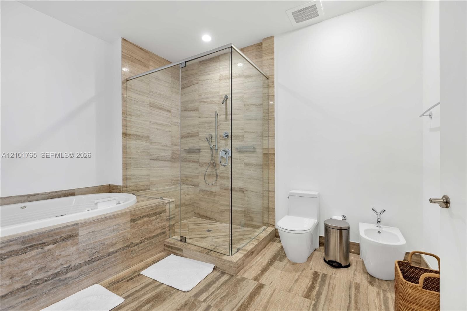 Trump Tower III · #3802 in Sunny Isles Beach - Photo 26