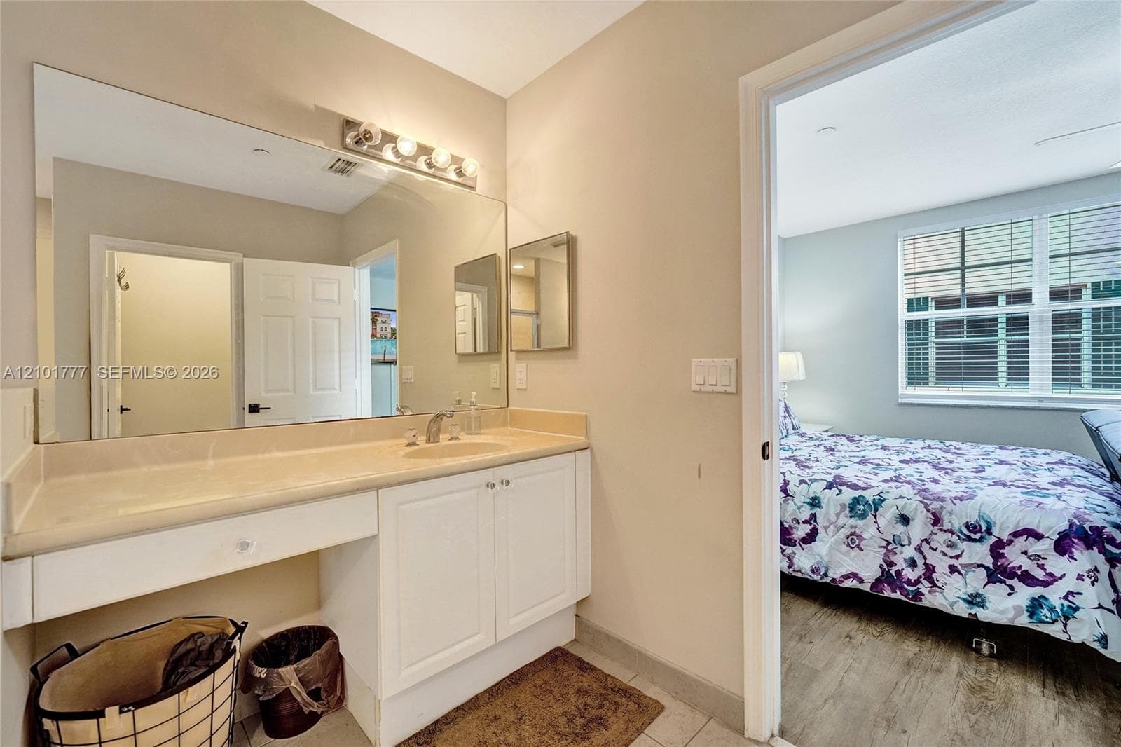 1033 NE 17th Way #1301 photo 22