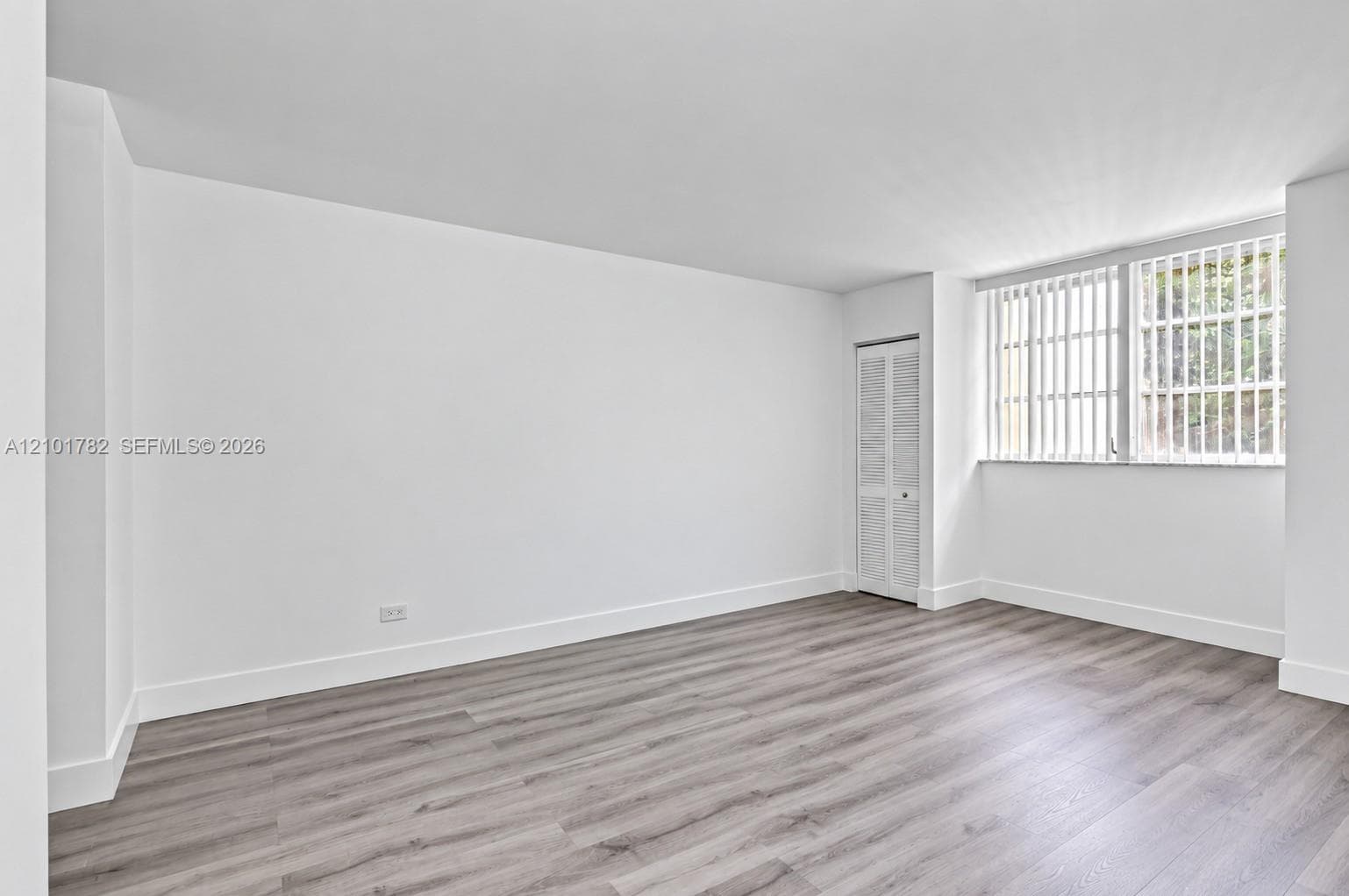 ROYAL OAKS CONDO · #125 in Miami - Photo 5