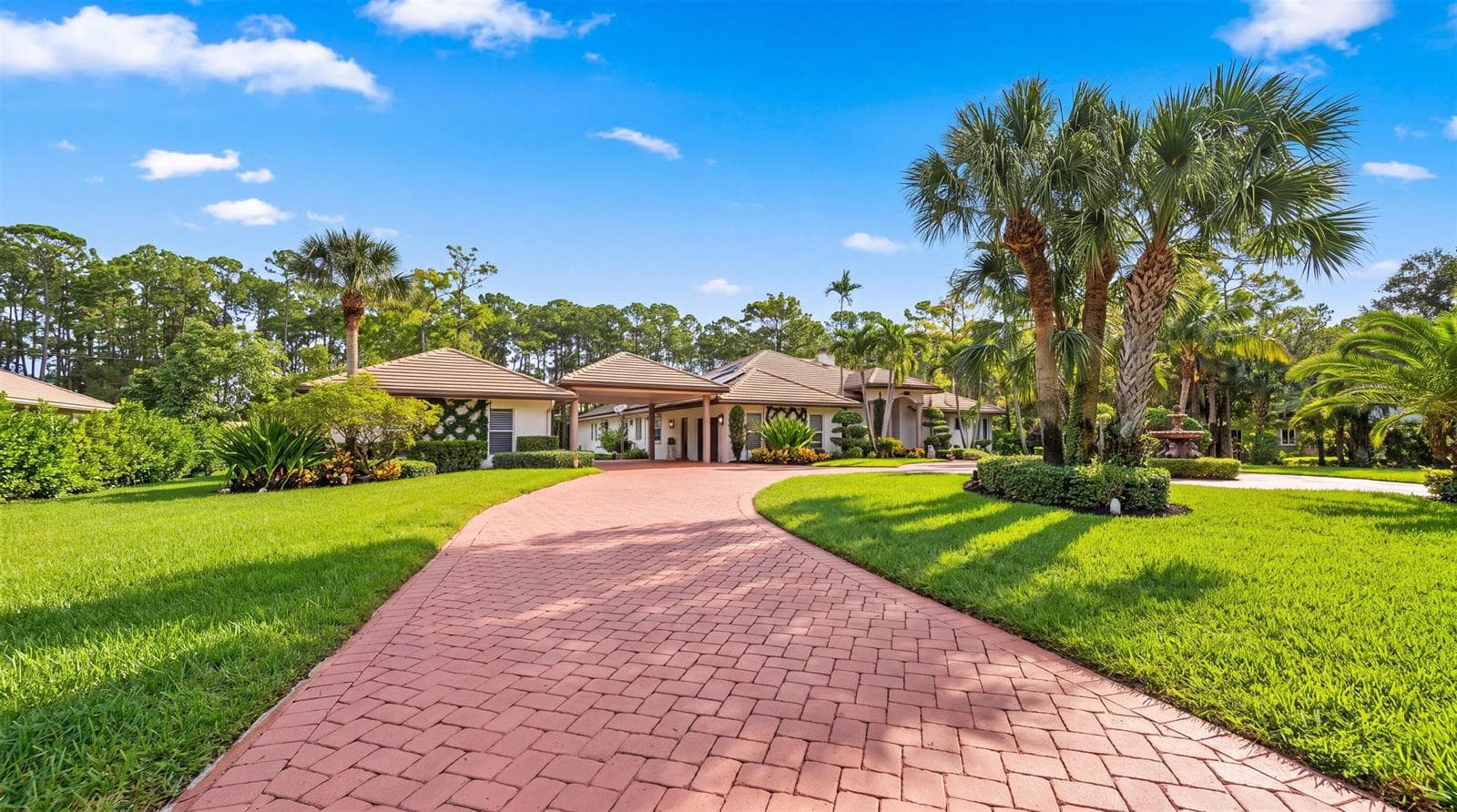 07-14816 Stirrup Ln
