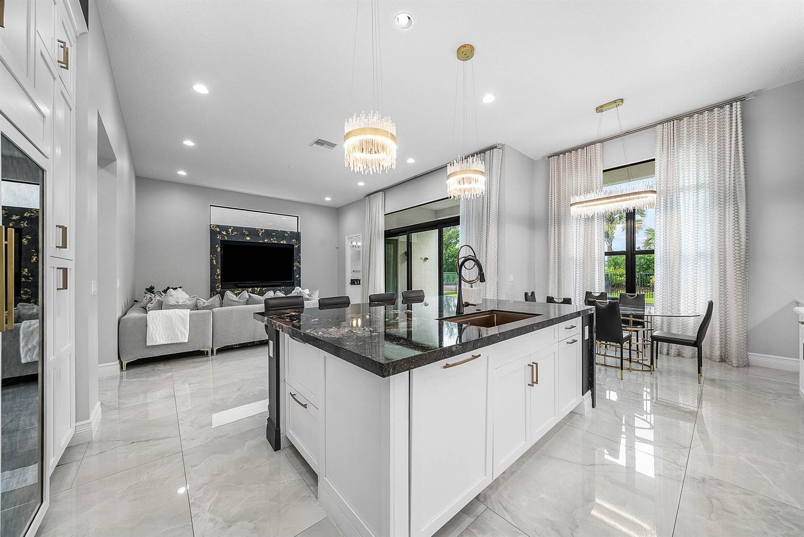 019-8985ChauvetWay-BocaRaton-FL-33496-FU