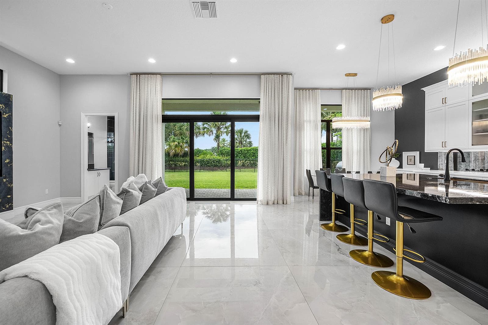 012-8985ChauvetWay-BocaRaton-FL-33496-FU