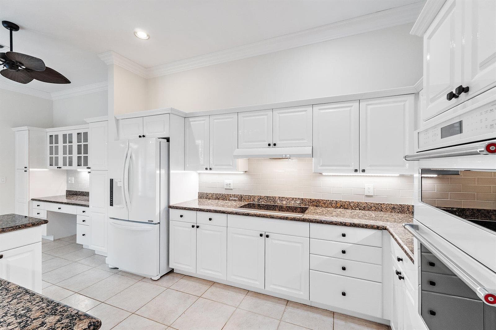 Large Kitchen
