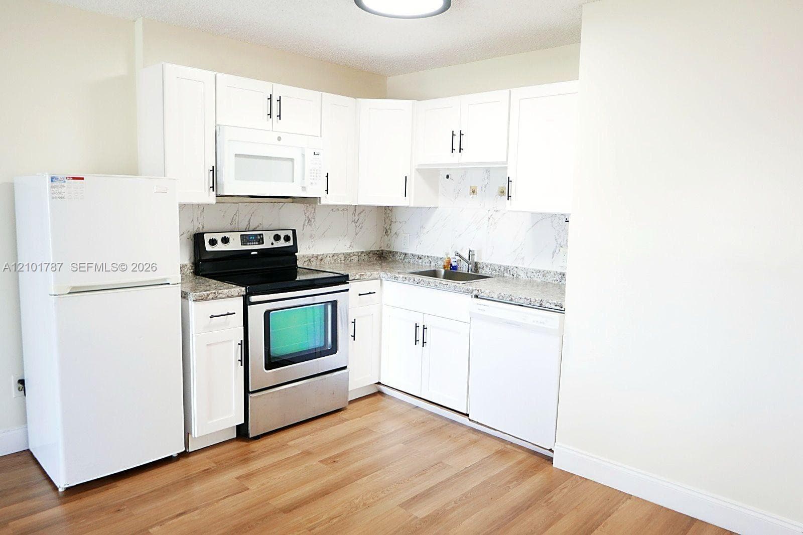 THREE SEASONS CONDO BLDG · #705 in North Miami Beach - Photo 8