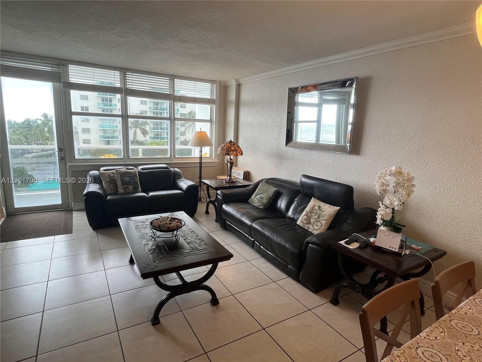 SEA AIR TOWERS CONDO · #406 in Hollywood - Photo 6