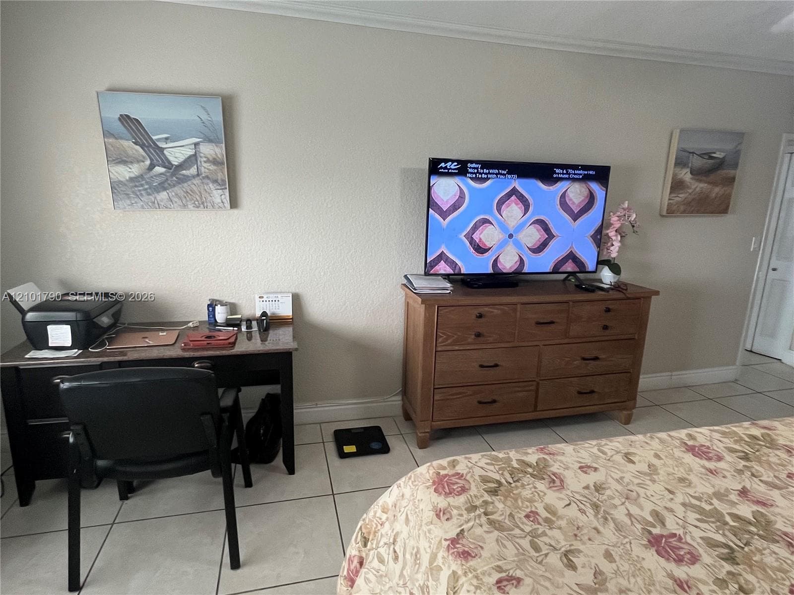 SEA AIR TOWERS CONDO · #406 in Hollywood - Photo 15