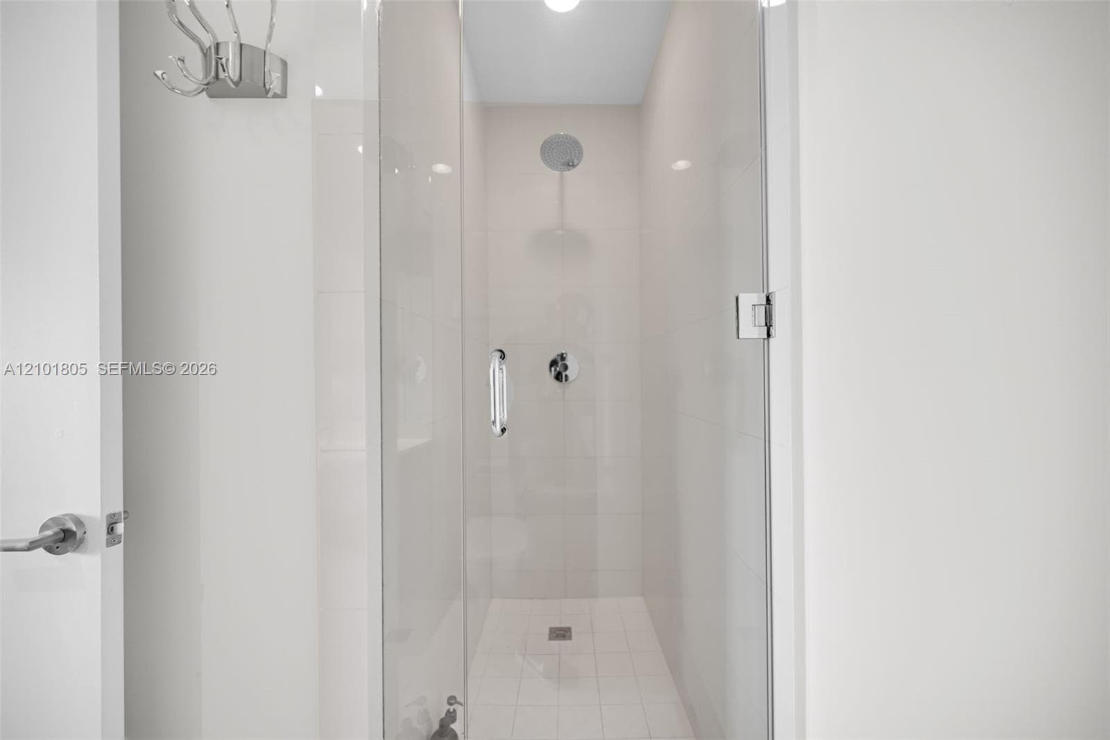 Secondary En-Suite
