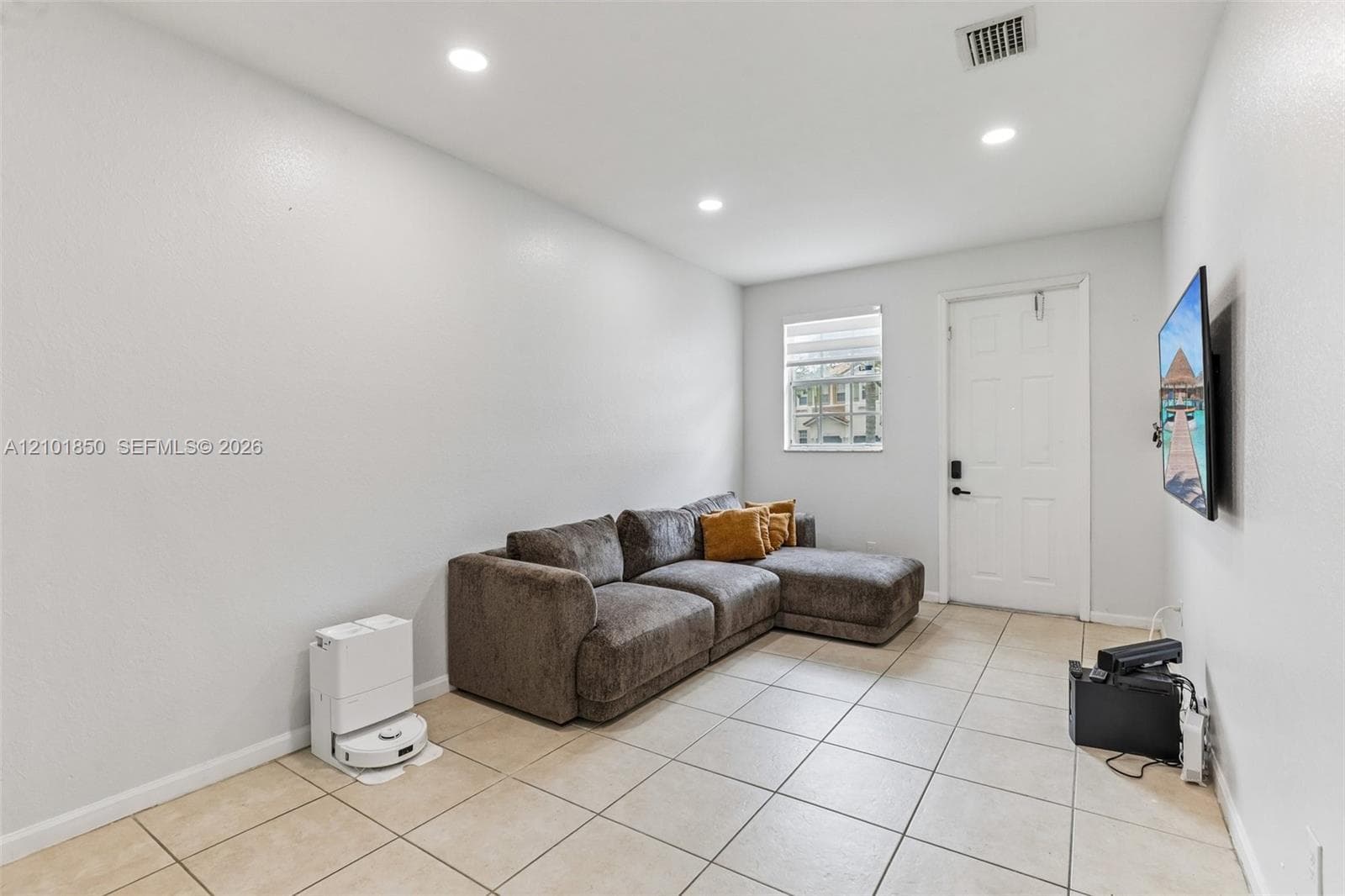 461 NE 21st Ter #461 photo 8
