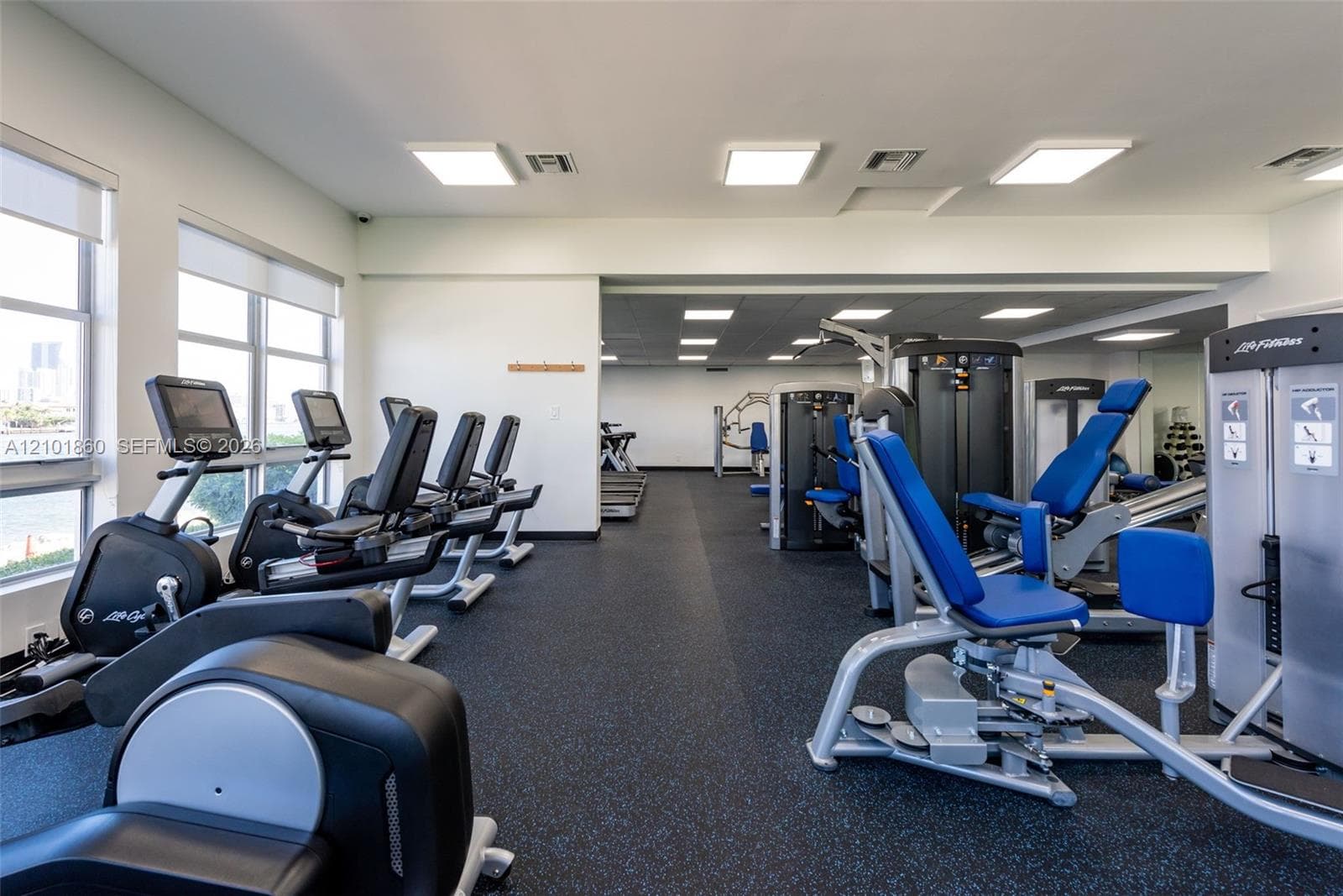 Mystic Pointe Tower 200 · #2406 in Aventura - Photo 20