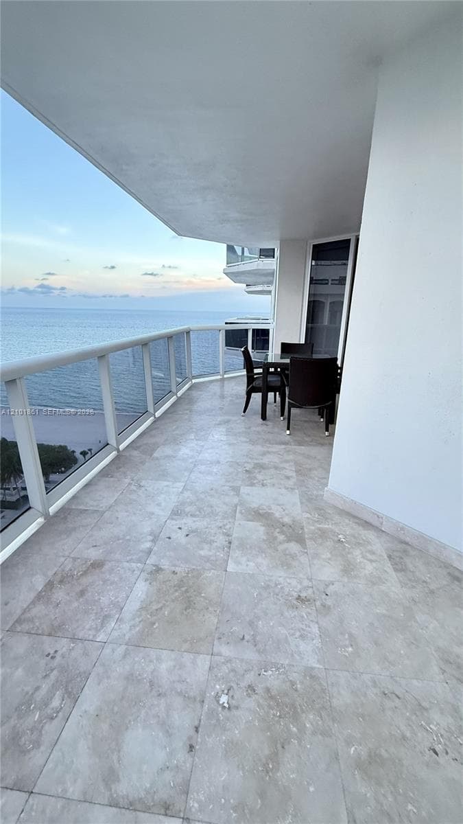 Blue Diamond · #1908 in Miami Beach - Photo 14