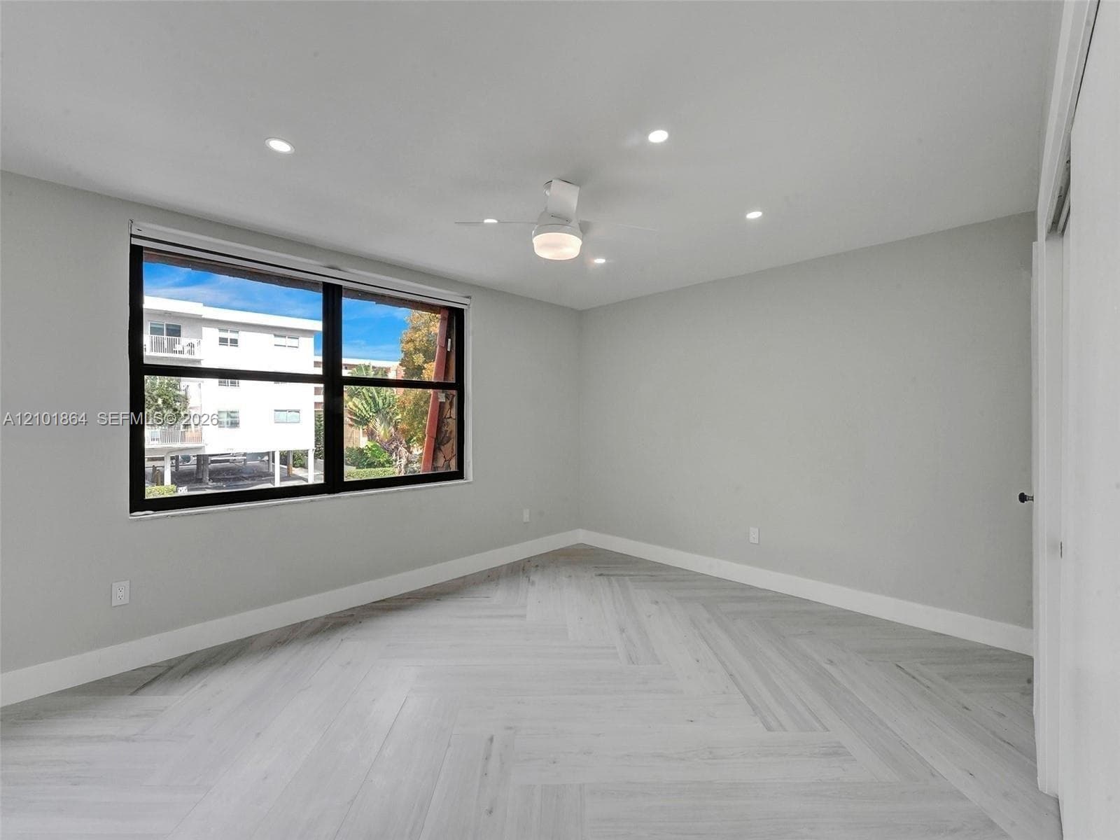 Beach Club Villas Condo · #43 in North Miami Beach - Photo 15