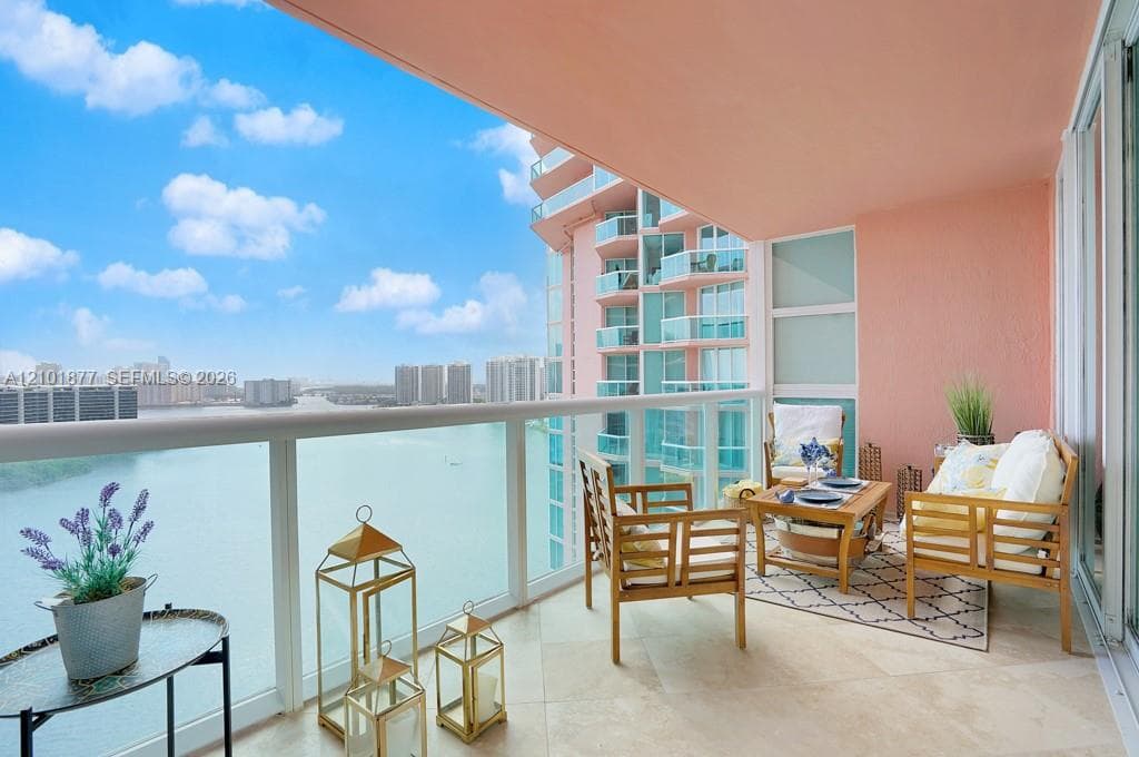 Hidden Bay · #2310 in Aventura - Photo 32