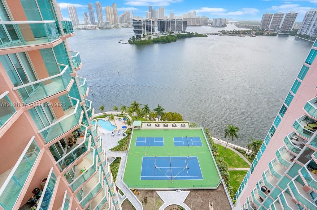 Hidden Bay · #2310 in Aventura - Photo 34