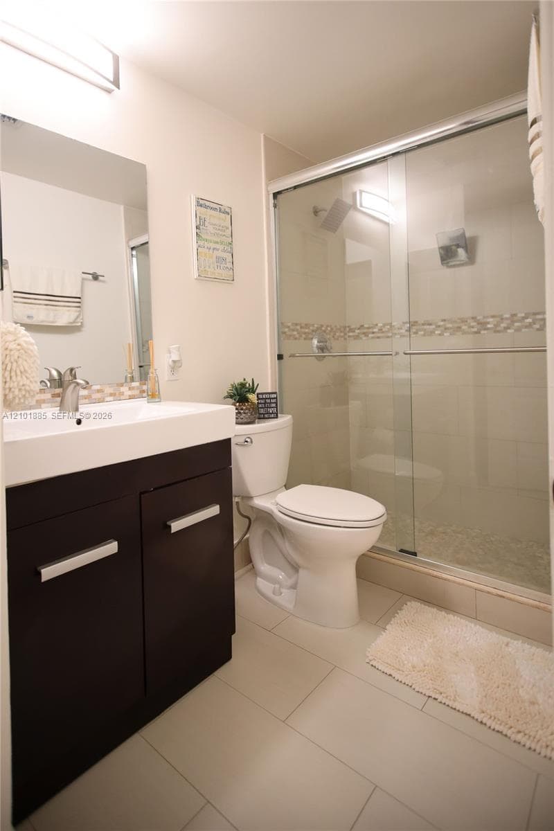 Second Full Bathroom