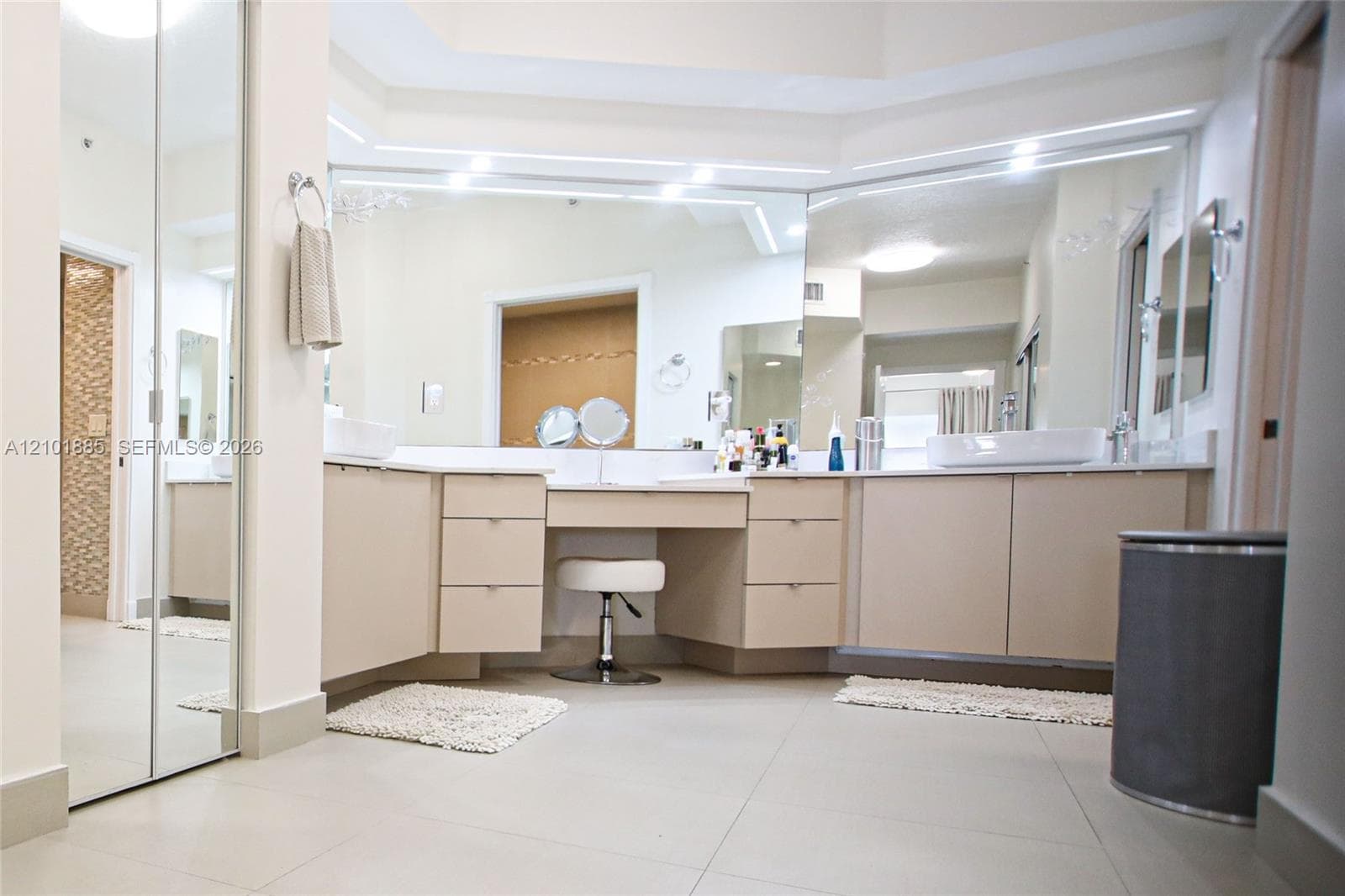 CAPTIVA CONDO B · #307 in Doral - Photo 38