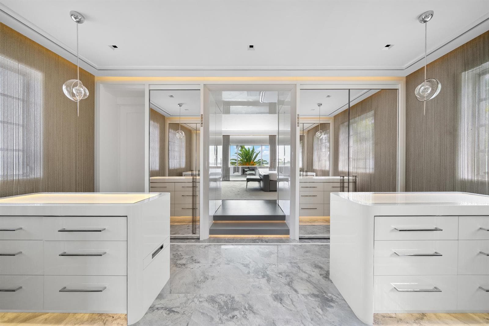 Primary Suite Closet