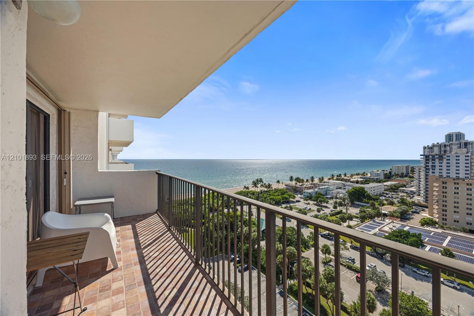 Summit Condo · #1610S in Hollywood - Photo 1