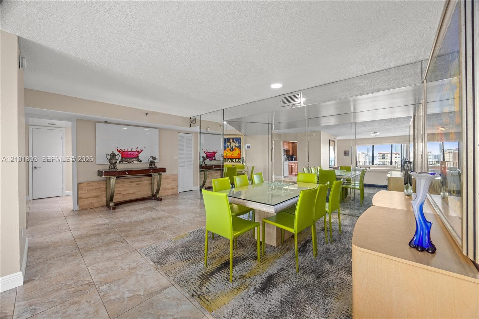 Summit Condo · #1610S in Hollywood - Photo 25