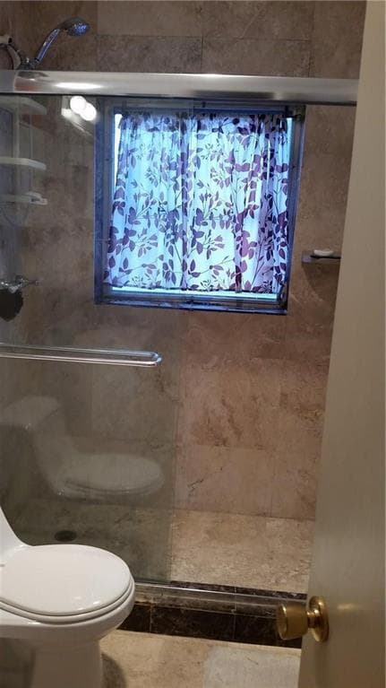 crystal lake bathroom
