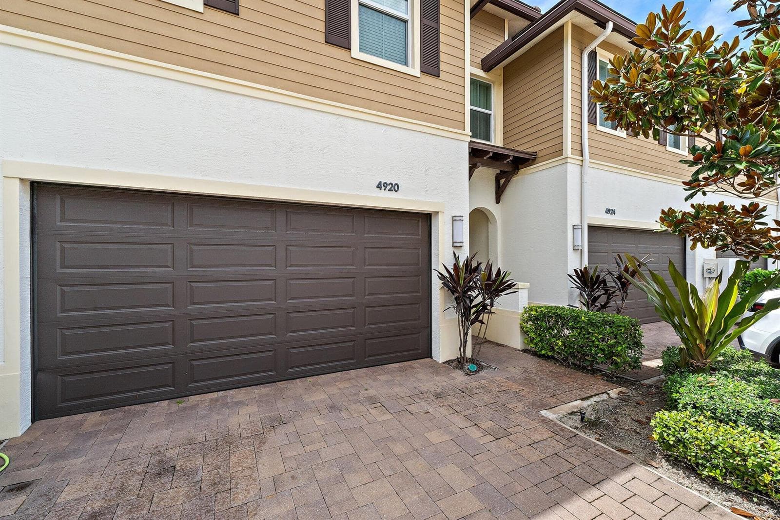 004-4920PointeMidtownWay-PalmBeachGarden