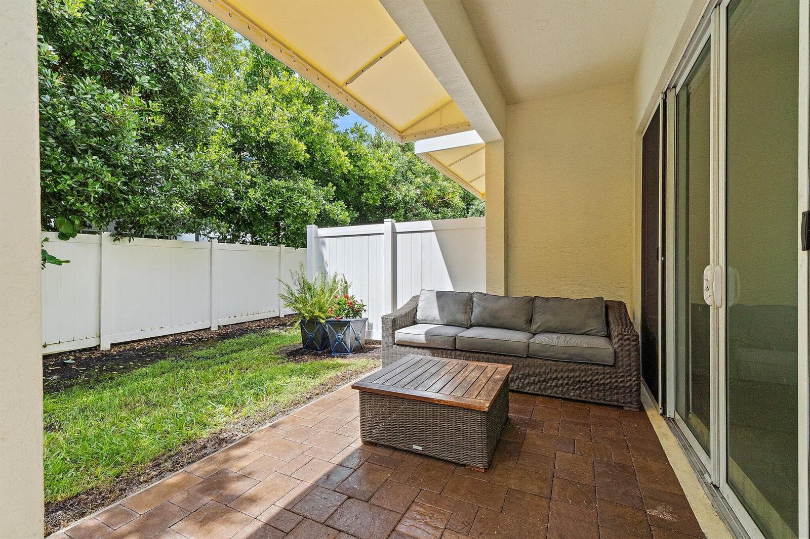 008-4920PointeMidtownWay-PalmBeachGarden