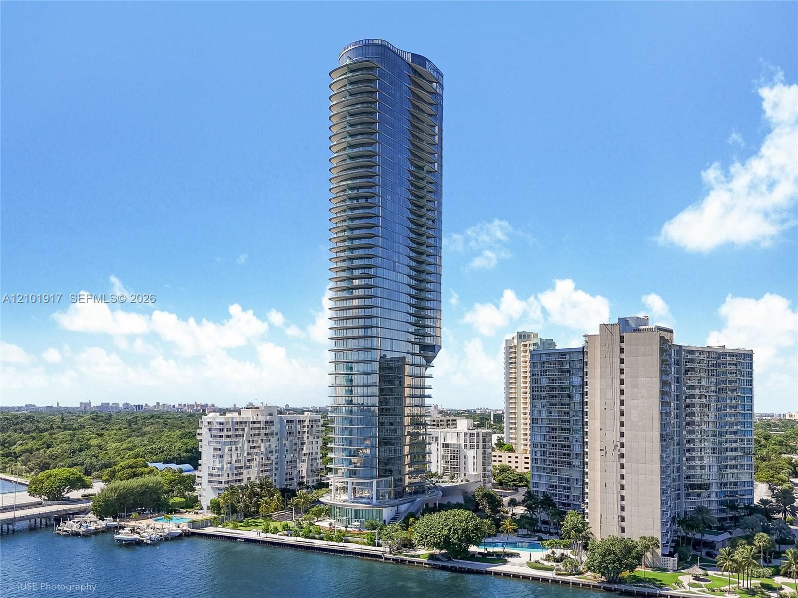 Una Residences · #3002 in Miami - Photo 18