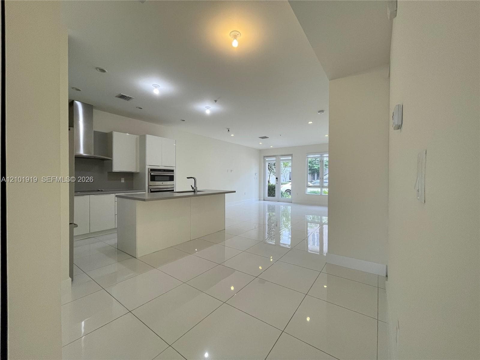 LANDMARK AT DORAL CONDO N · #103 in Doral - Photo 6