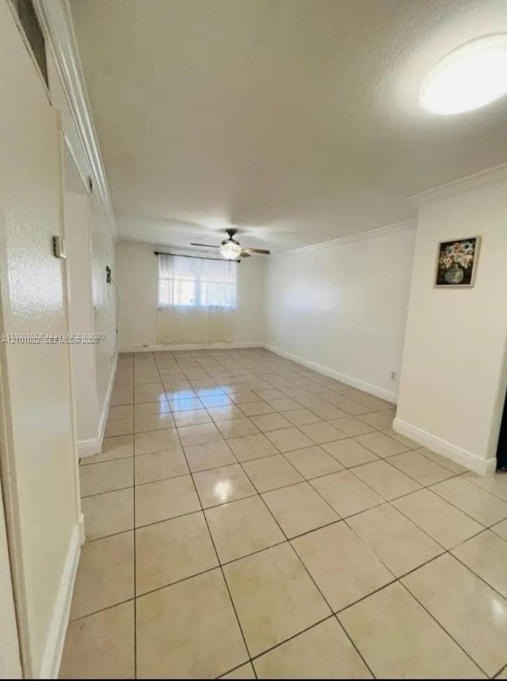 LAS ESTRELLAS CONDO · #224 in Hialeah - Photo 2