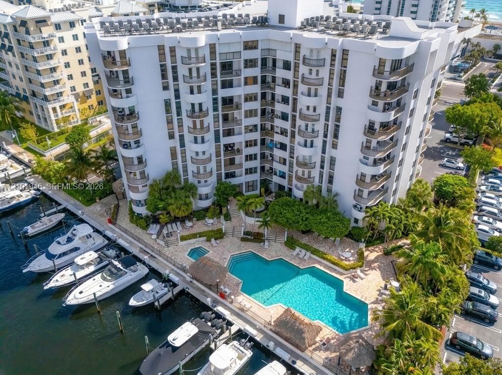 Renaissance III · #805 in Pompano Beach - Photo 16