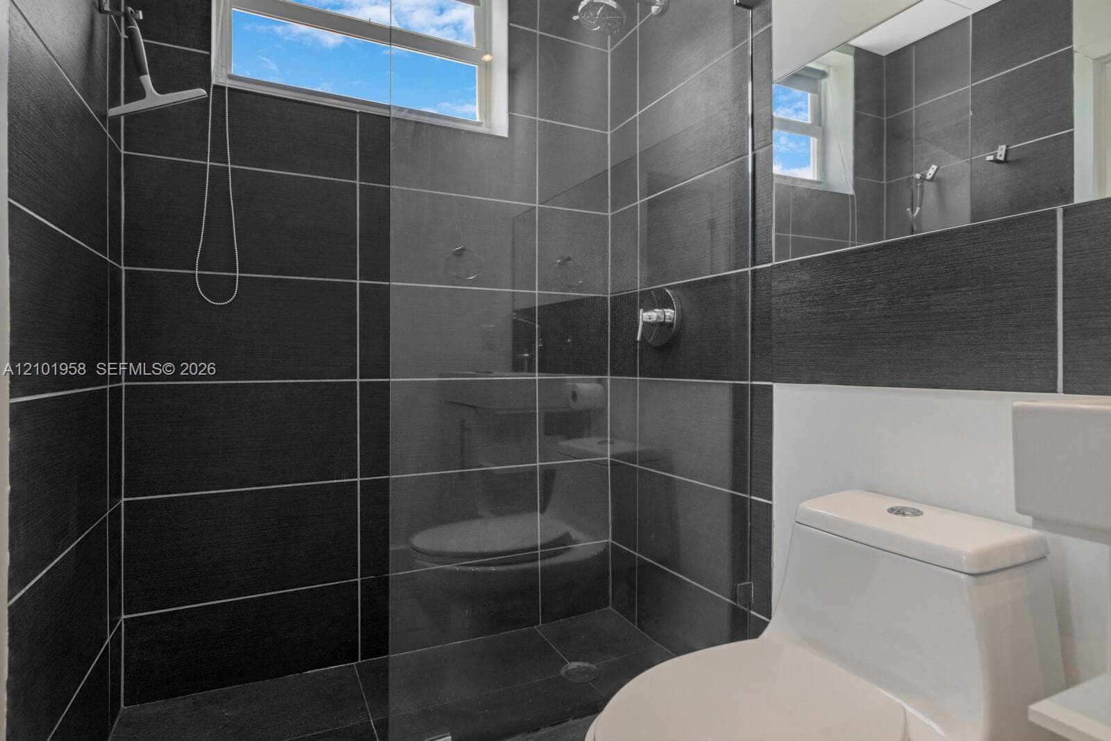 STAR MERIDIAN CONDO · #505 in Miami Beach - Photo 17